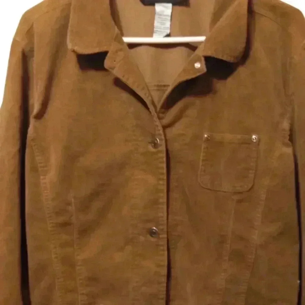 Ladies Beautiful Dark Tan Sports Jacket By Sag Harbour Sport